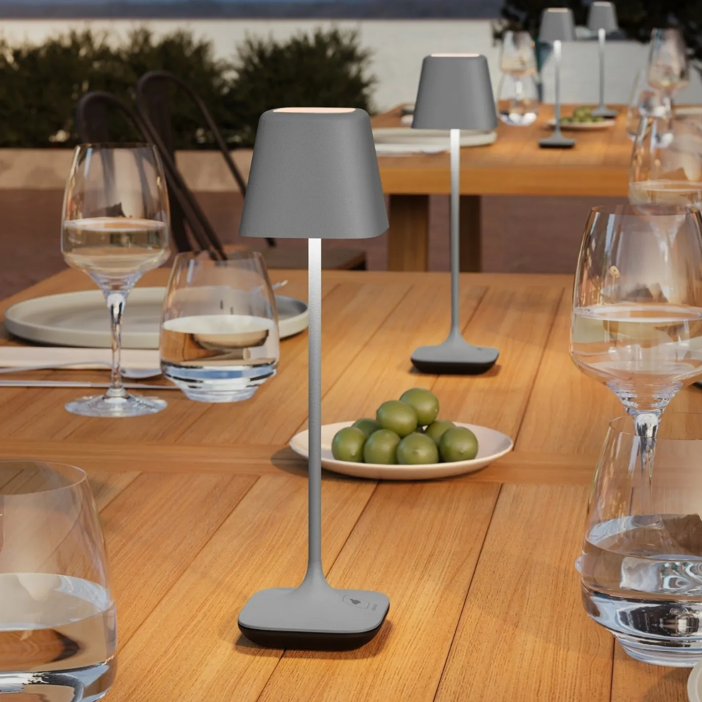 Akku-Tischleuchte CAPRI 25 cm grau*LEONARDO Clearance