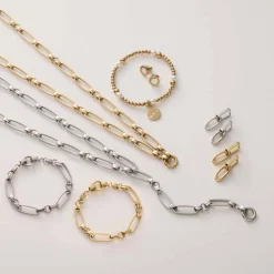 Creole MATHILDE*LEONARDO Hot