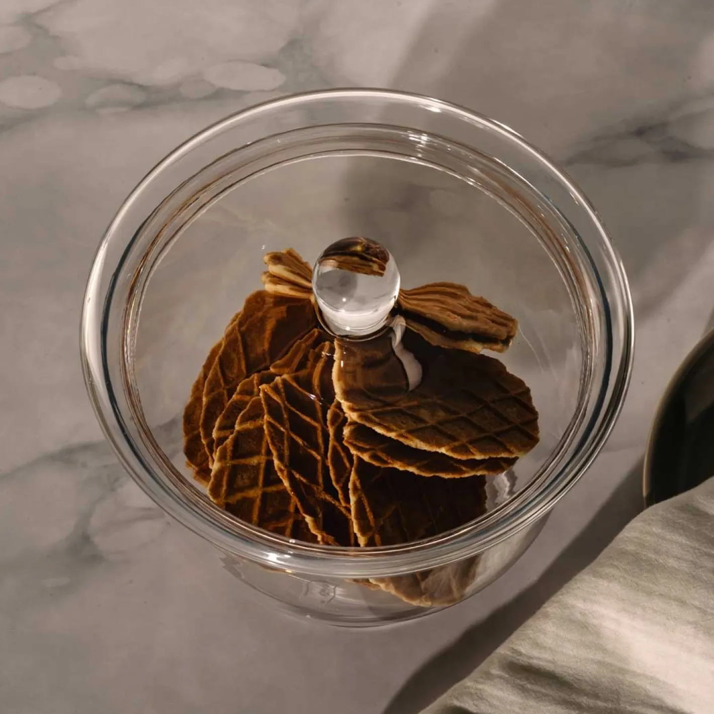 Dose auf Fuß POESIA 18 cm*LEONARDO Hot